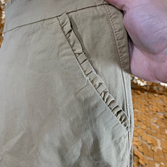 Ruffle detail khakis. Nwt JCrew - Picture 4 of 7